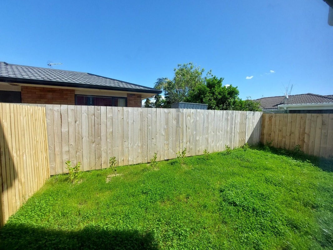 22 Aumarire Lane, Favona, Auckland - Carousel 11