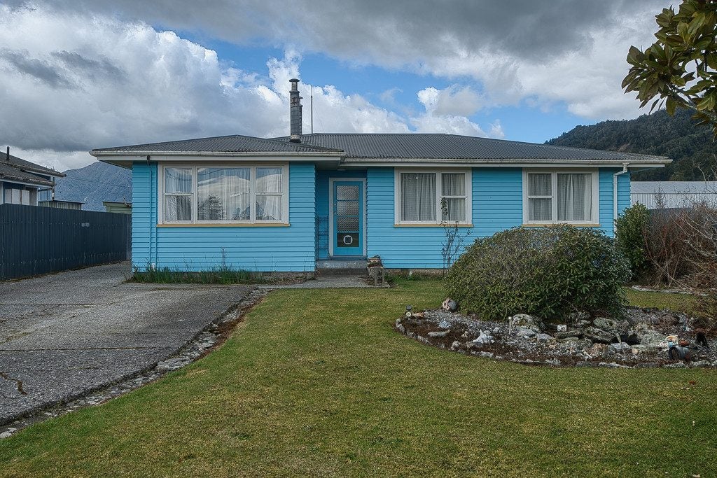 8 Wanganui Flat Road, Harihari - Carousel 2