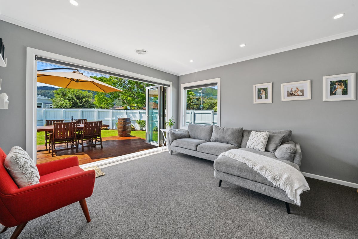 27B Collingwood Street, Waterloo, Lower Hutt - Carousel 2