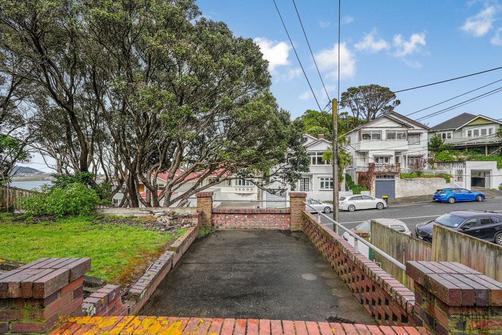 6 Waipapa Road, Hataitai, Wellington - Carousel 25