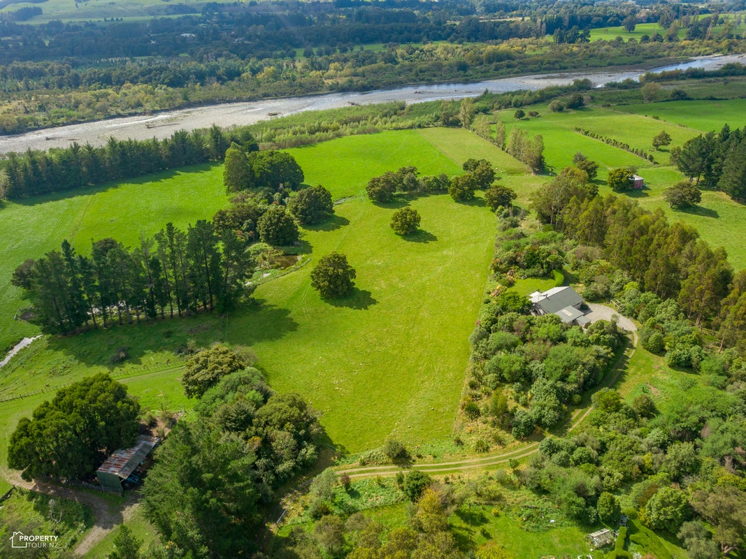 570 Norfolk Road, Carterton - Carousel 2