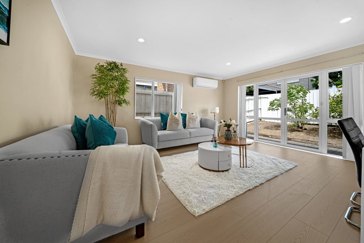 32 Maypark Crescent, Flat Bush, Auckland - Carousel 2