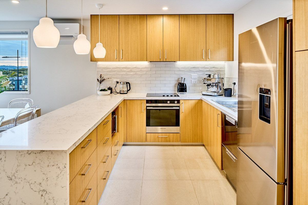33 Holystone Road, Whitby, Porirua - Carousel 2