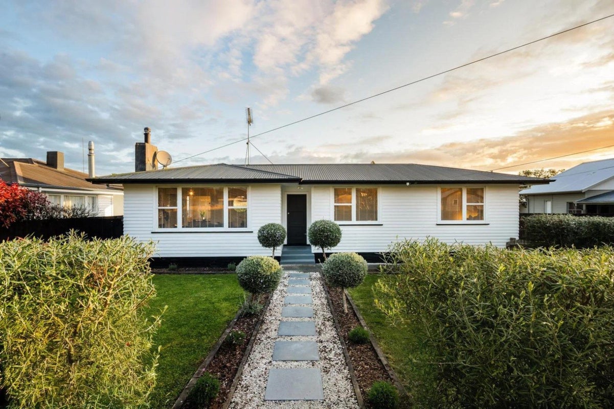 74 Arnold Street, Leamington, Cambridge - Carousel 1