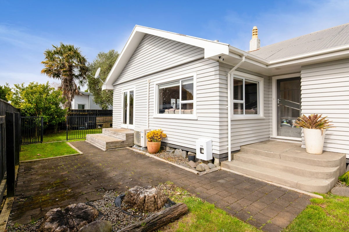 35 Waimea Street, Westown, New Plymouth, Taranaki - Carousel 17