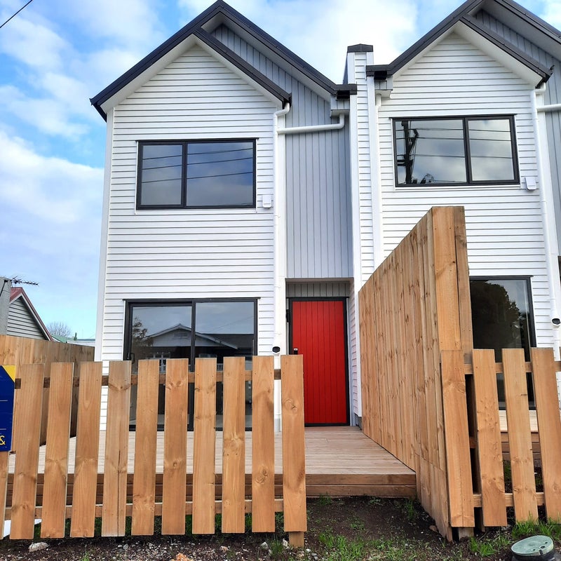5/10 Rimu Street, New Lynn, Auckland - Carousel 2