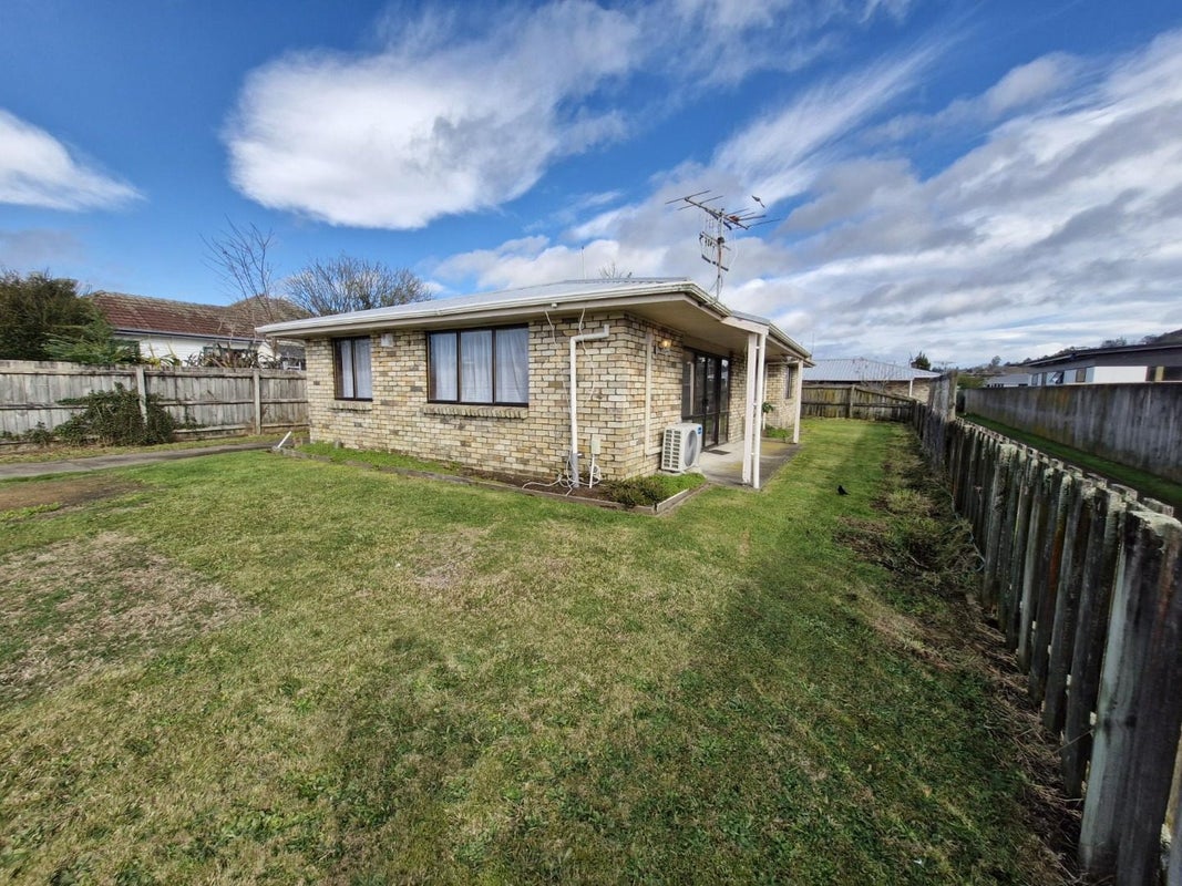 16A Tui Road, Western Heights, Rotorua - Carousel 1