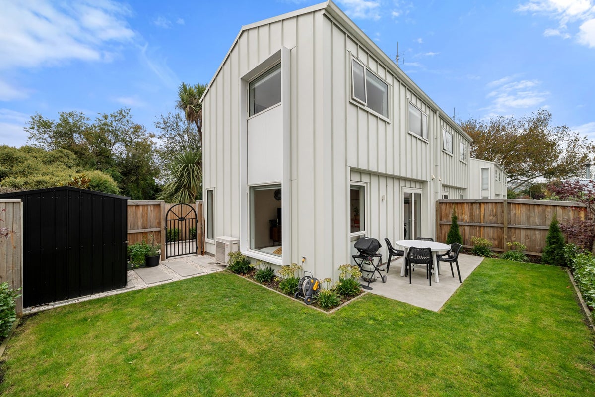 4/15 Domett Street, Waltham, Christchurch - Carousel 1
