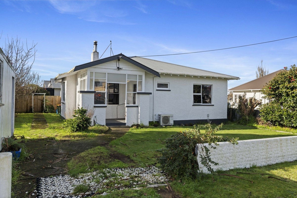 32 Bedford Street, Eltham, Eltham - Carousel 1