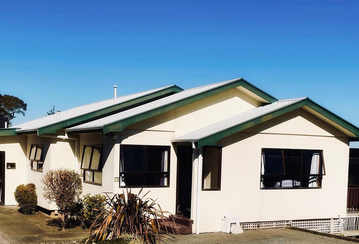 13 Rawhiti Place, Saint Johns Hill, Whanganui - Carousel 13
