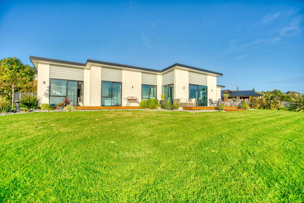 14 Tasman View Road, Paroa, Greymouth - Carousel 36