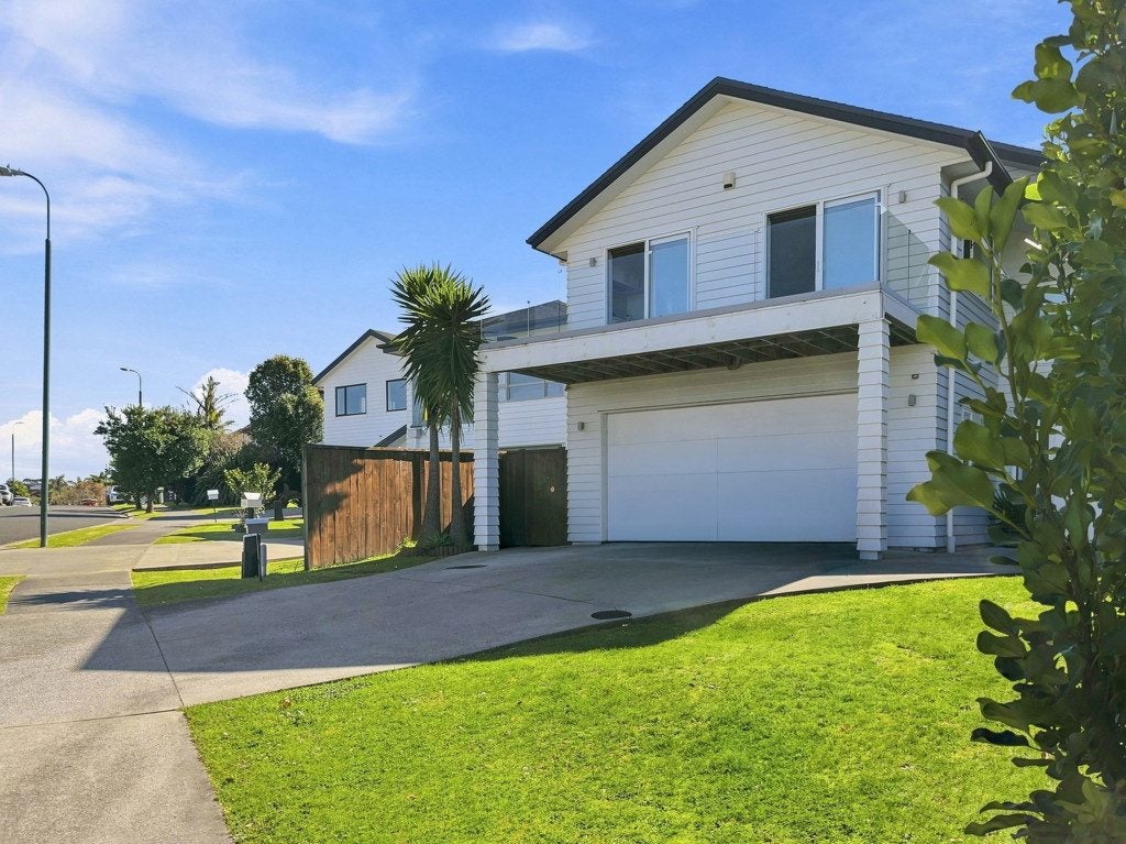 253 Alec Craig Way, Gulf Harbour, Rodney, Auckland - Carousel 1