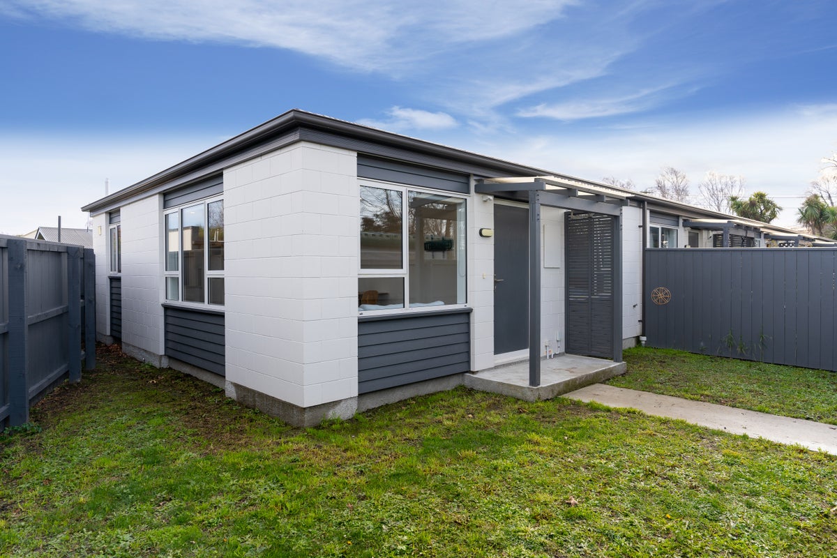 611 Barbadoes Street, Edgeware, Christchurch - Carousel 1