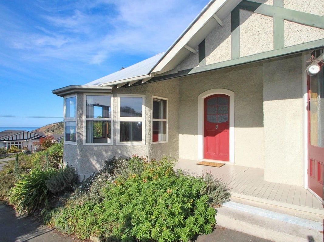 38 Ure Street, South Hill, Oamaru - Carousel 24