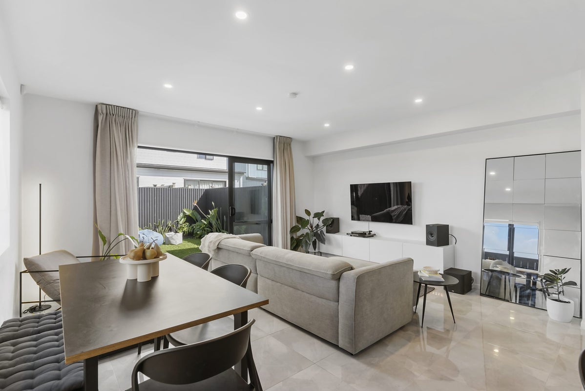 4A Ahunga Road, Karaka, Papakura - Carousel 1