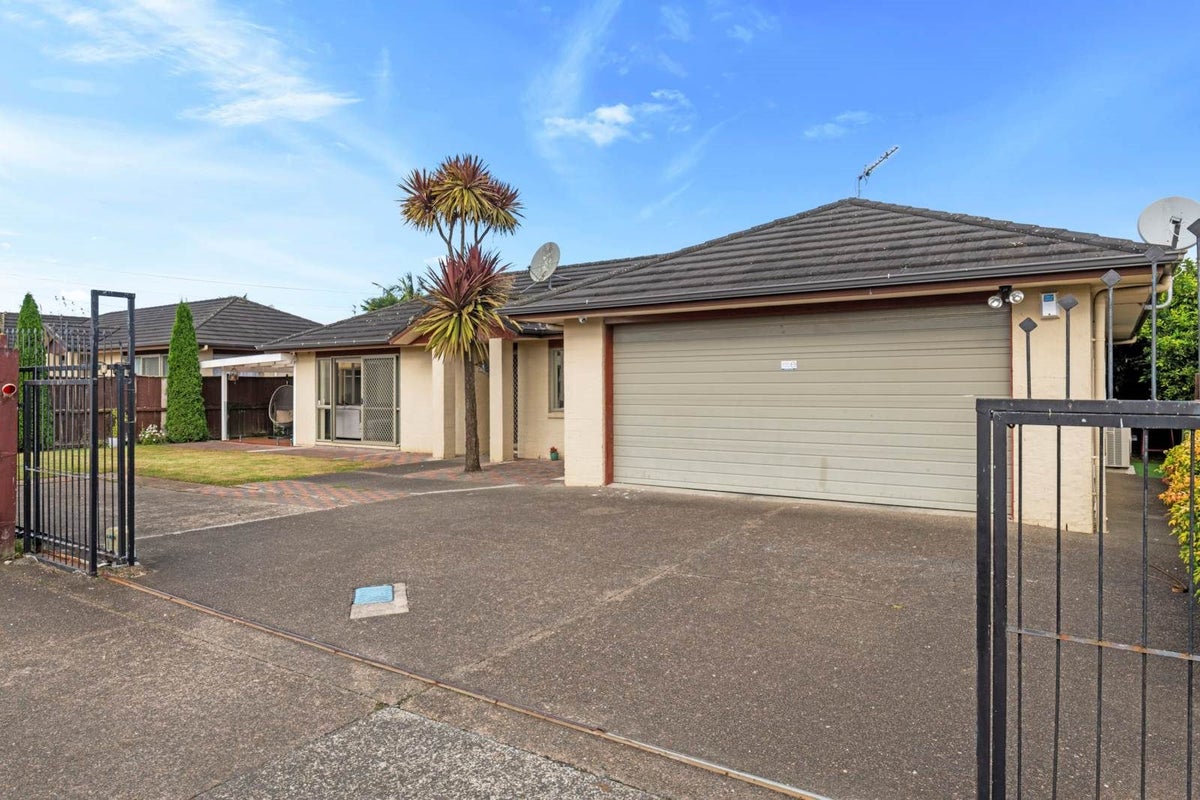 37B Station Road, Takanini, Auckland - Carousel 1