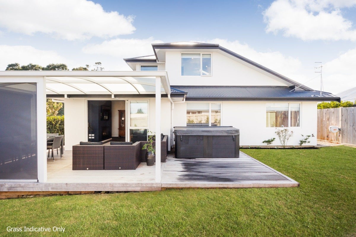 123D James Line, Kelvin Grove, Palmerston North - Carousel 21