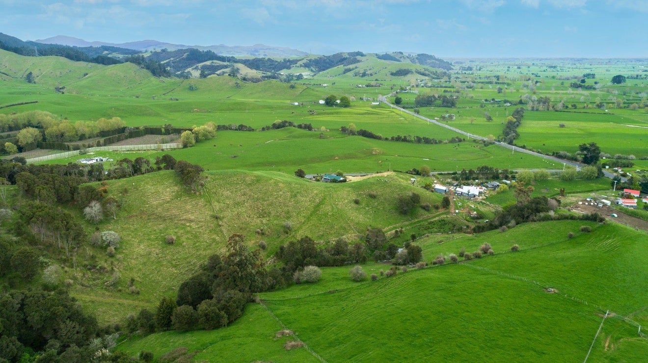 17 Omahu Valley Road, Puriri, Paeroa - Carousel 2