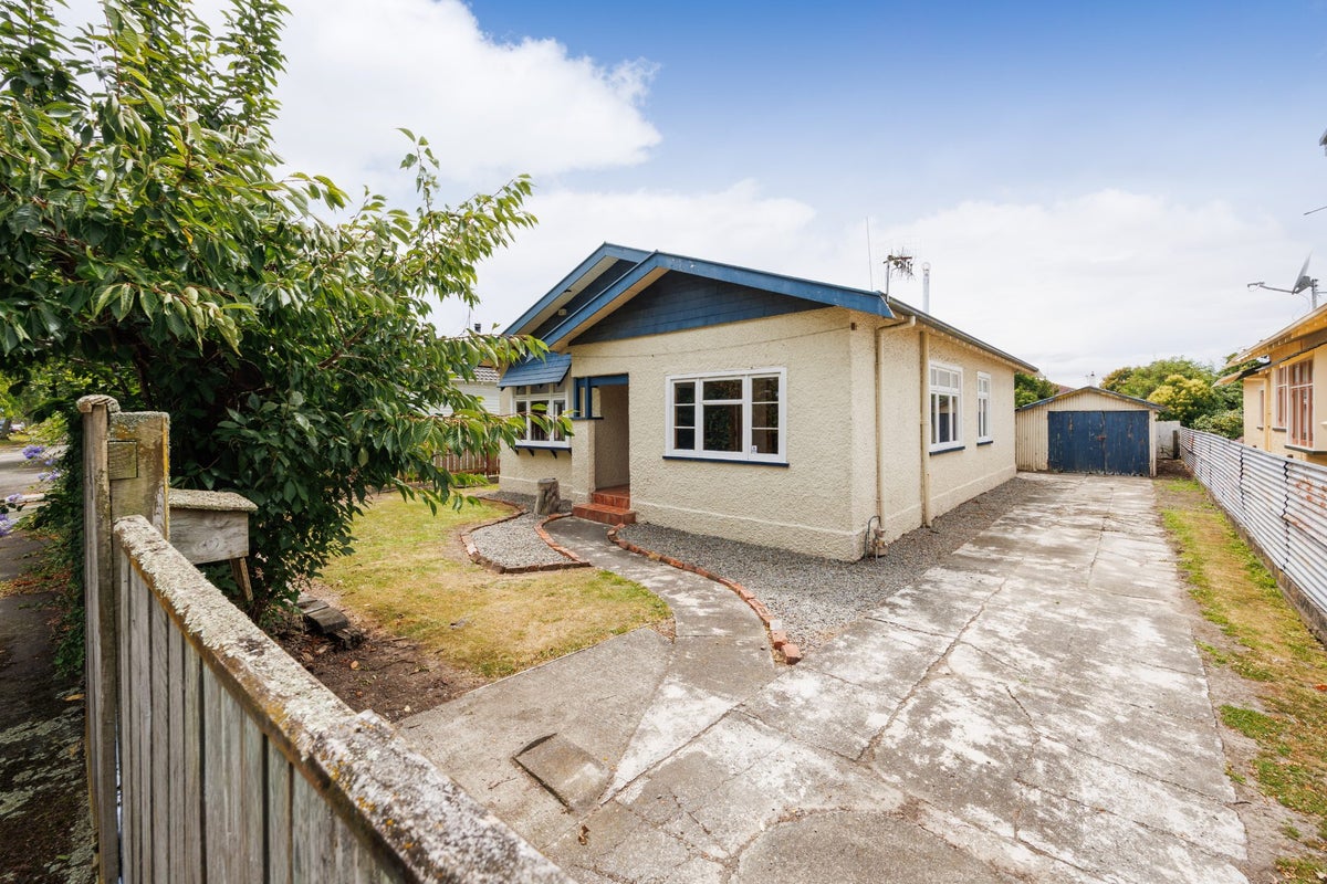 33 Kingswood Street, Takaro, Palmerston North, Manawatu / Whanganui - Carousel 16