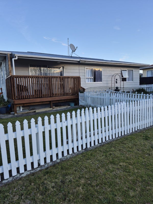 1 Park Avenue, Tokoroa, Tokoroa - Carousel 1