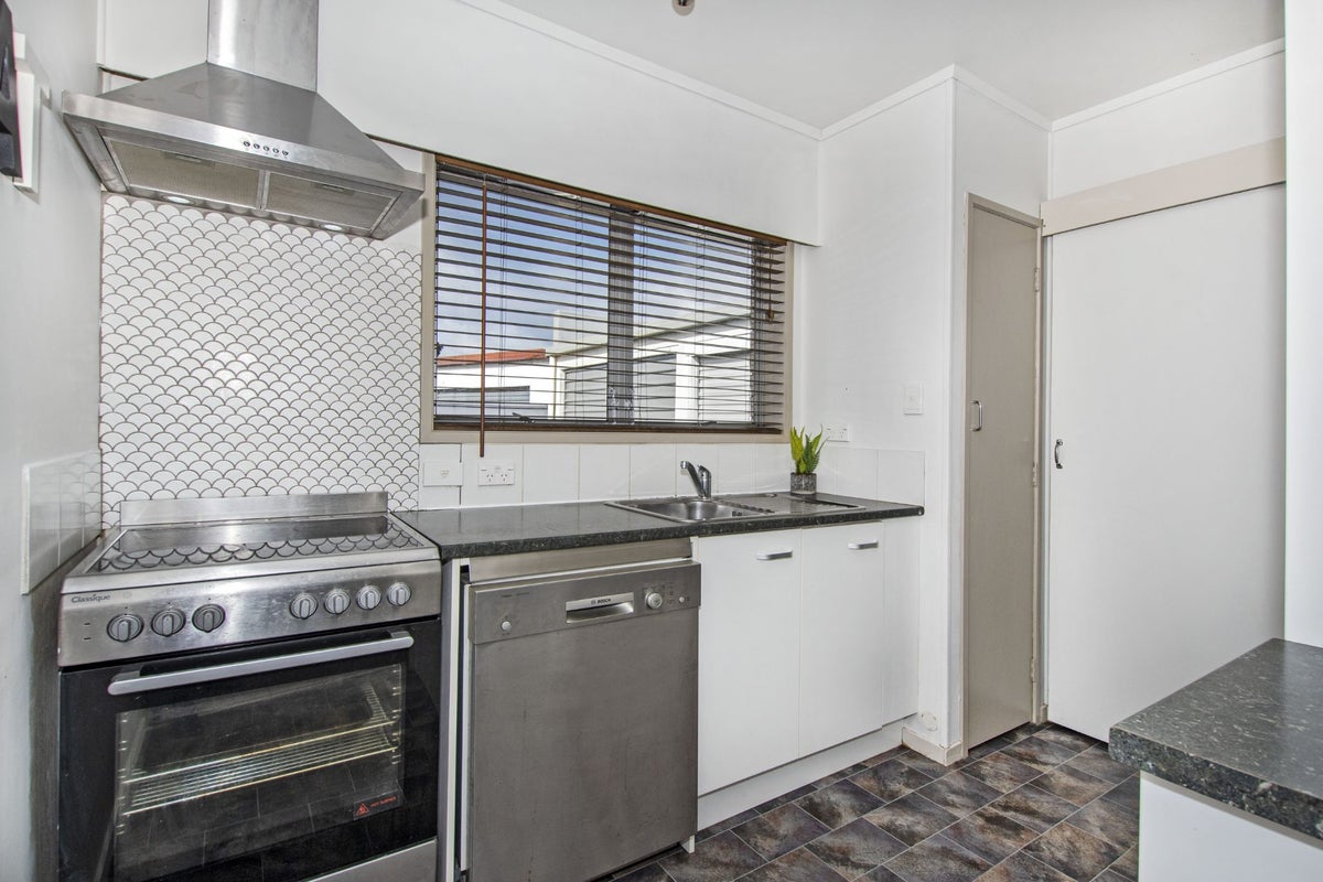 8B Clark Road, Te Kamo, Whangarei - Carousel 2