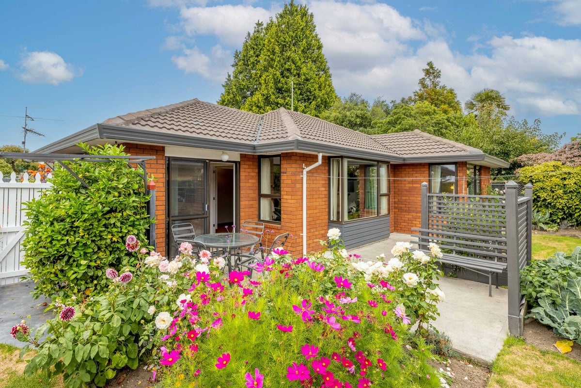 5A Ben Nevis Drive, Broomfield, Christchurch - Carousel 2