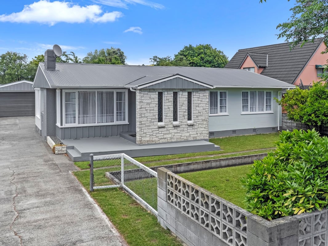 440 Ruahine Street, Terrace End, Palmerston North - Carousel 1