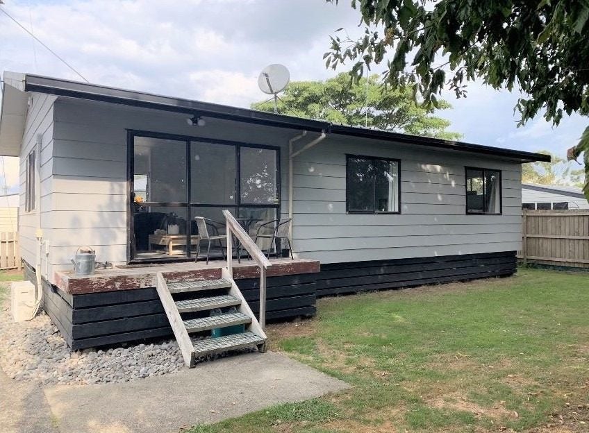 377 Kahikatea Drive, Dinsdale, Hamilton - Carousel 2