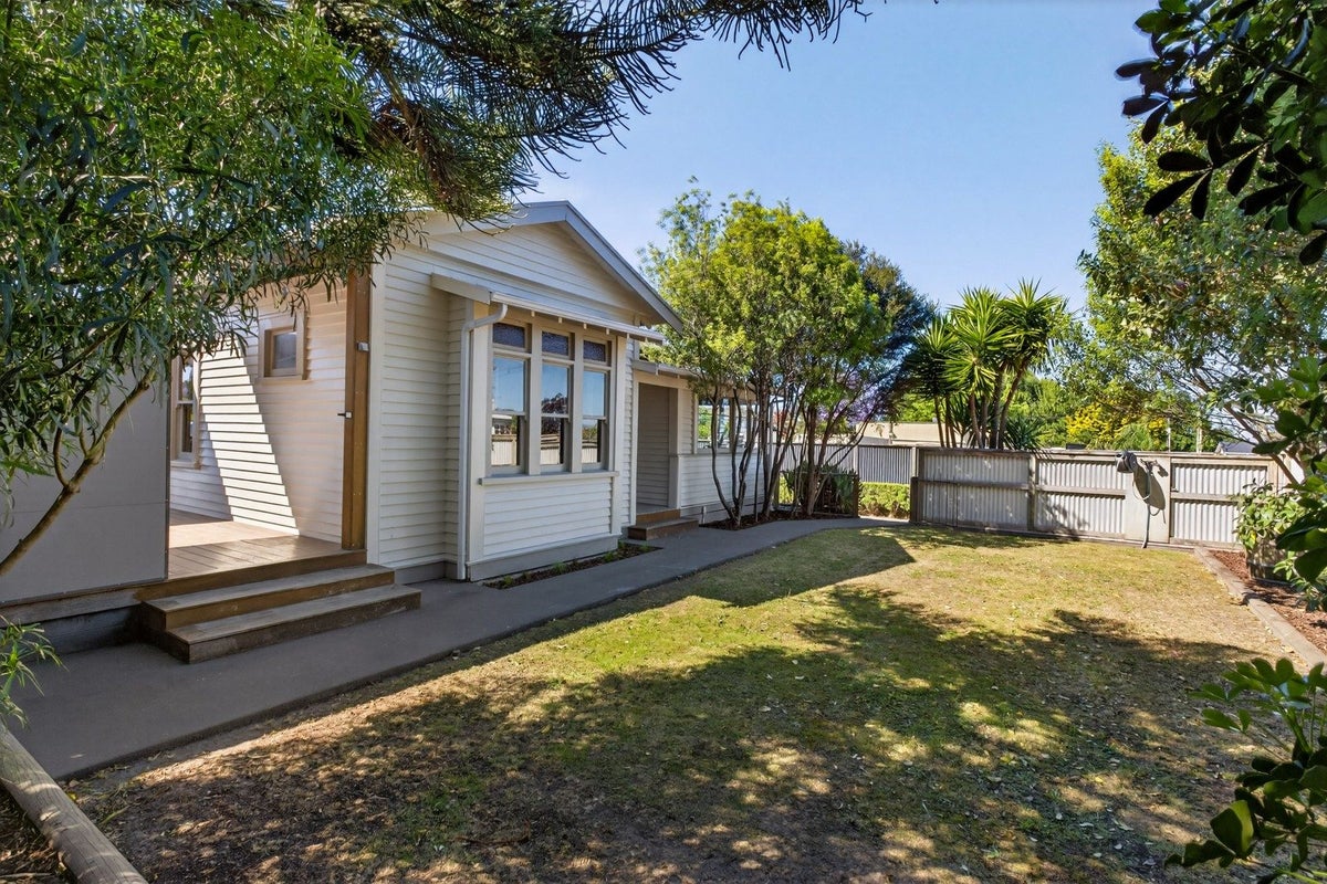 5 Buchanan Street, Mangapapa, Gisborne - Carousel 2
