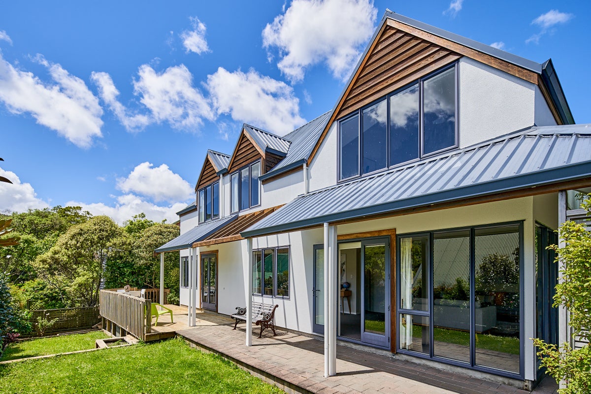 21 Abbott Street, Ngaio, Wellington - Carousel 1
