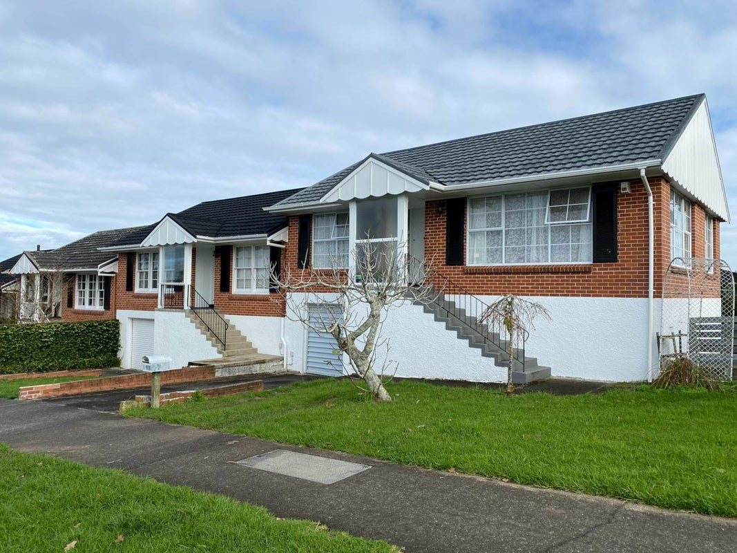 2/1 Thatcher Street, Mission Bay, Auckland - Carousel 20