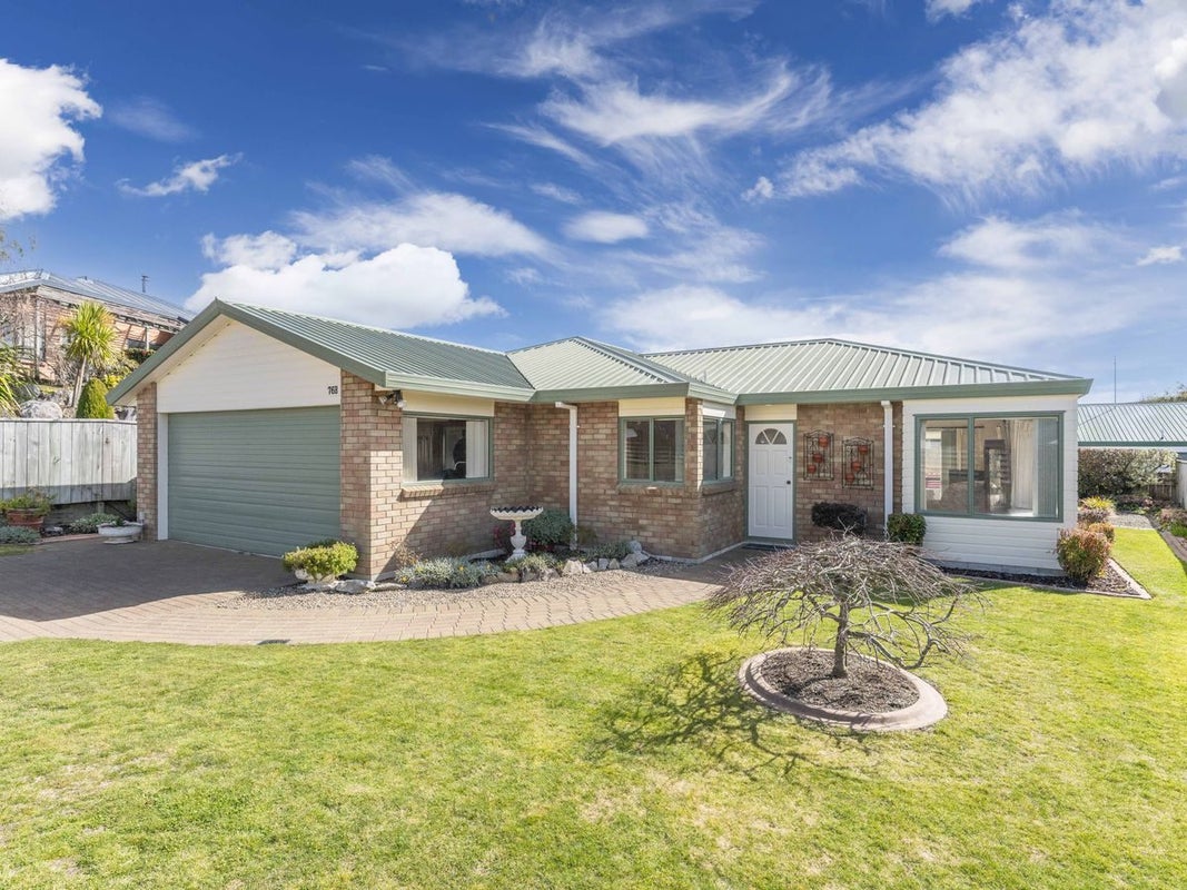 76 Birch Street, Hilltop, Taupō - Carousel 1