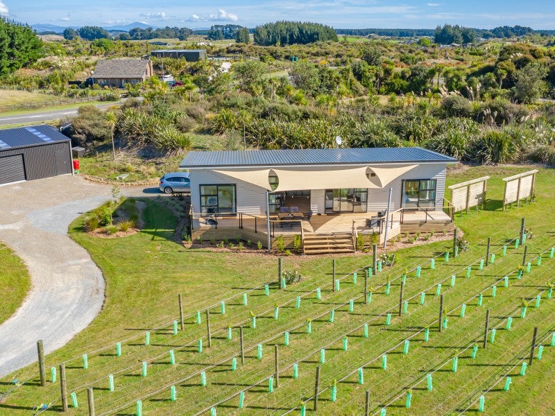 3 Kanuka Drive, Waitarere, Levin - Carousel 2