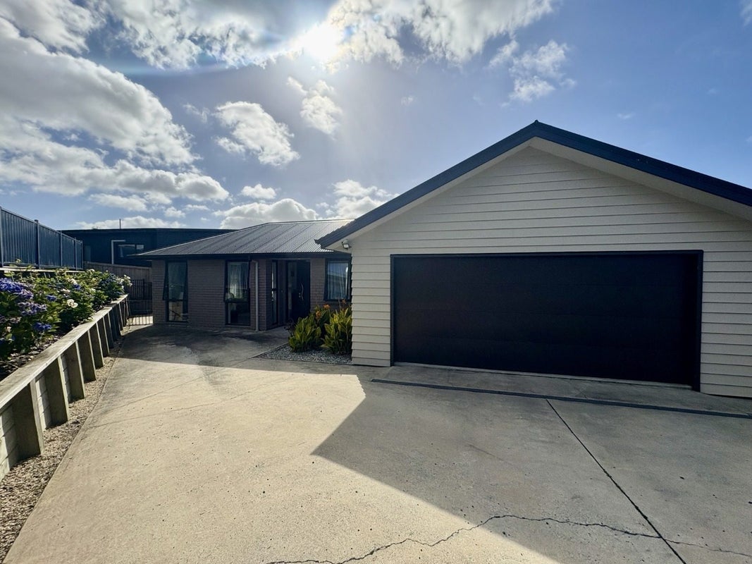 13 Westgate, Corstorphine, Dunedin - Carousel 2