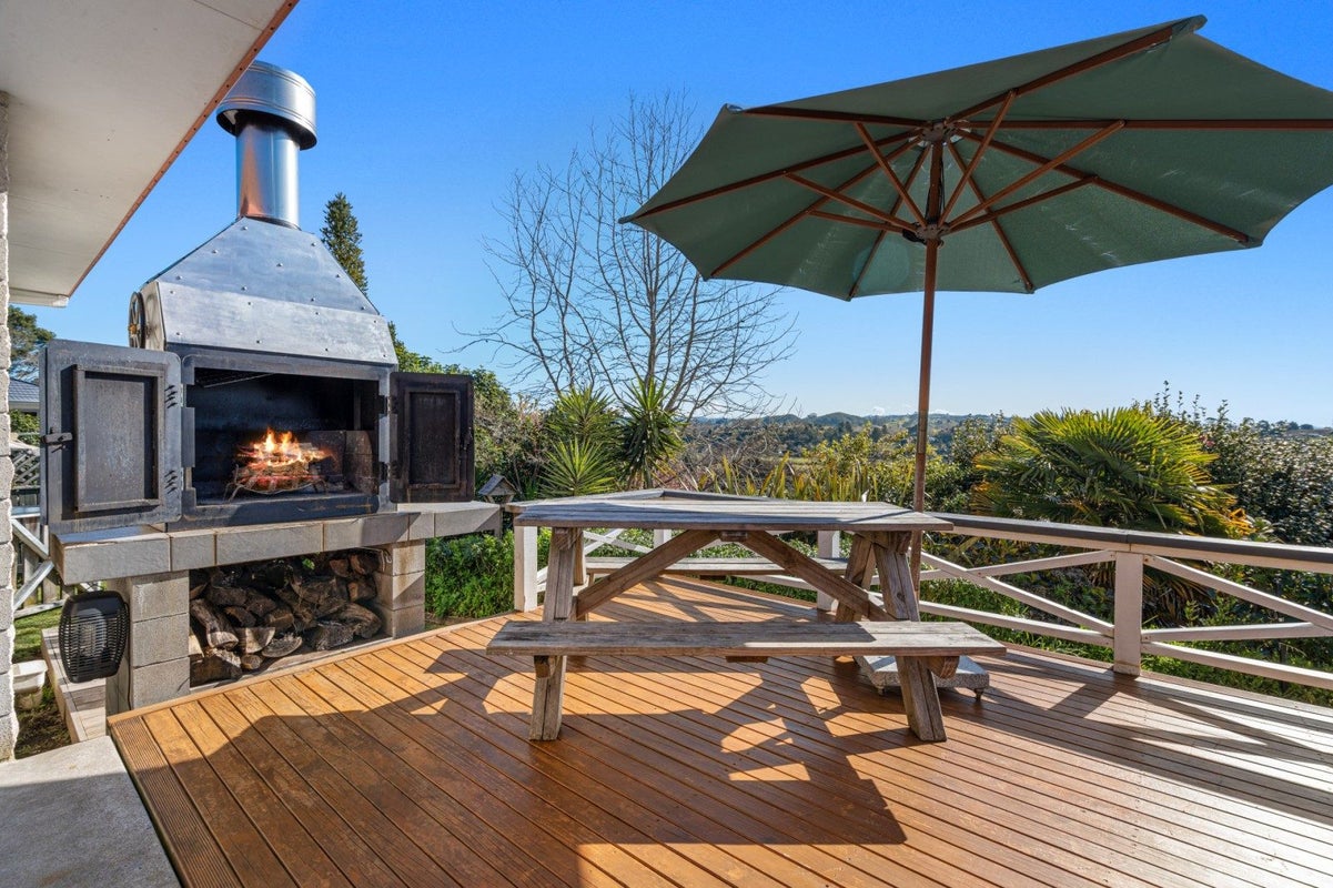 4 Millridge Way, Greerton, Tauranga - Carousel 1