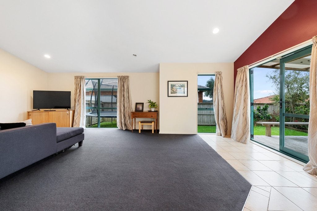 56 Hetherington Road, Ranui, Auckland - Carousel 2
