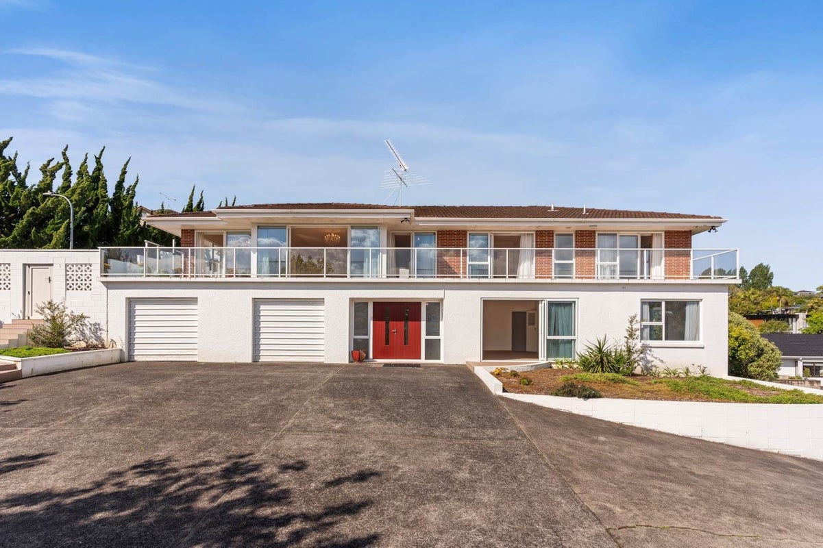 6 Athol Place, St Heliers, Auckland - Carousel 1