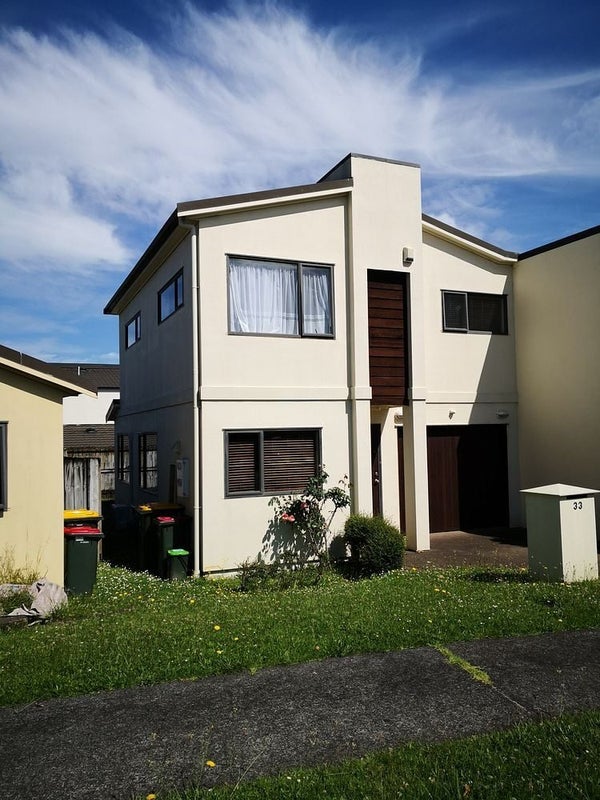 33 Puma Drive, Golflands, Auckland - Carousel 1