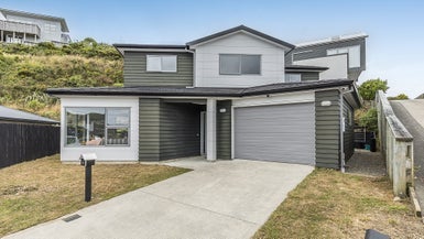 25 Cresswell Place, Johnsonville, Wellington - Carousel 1