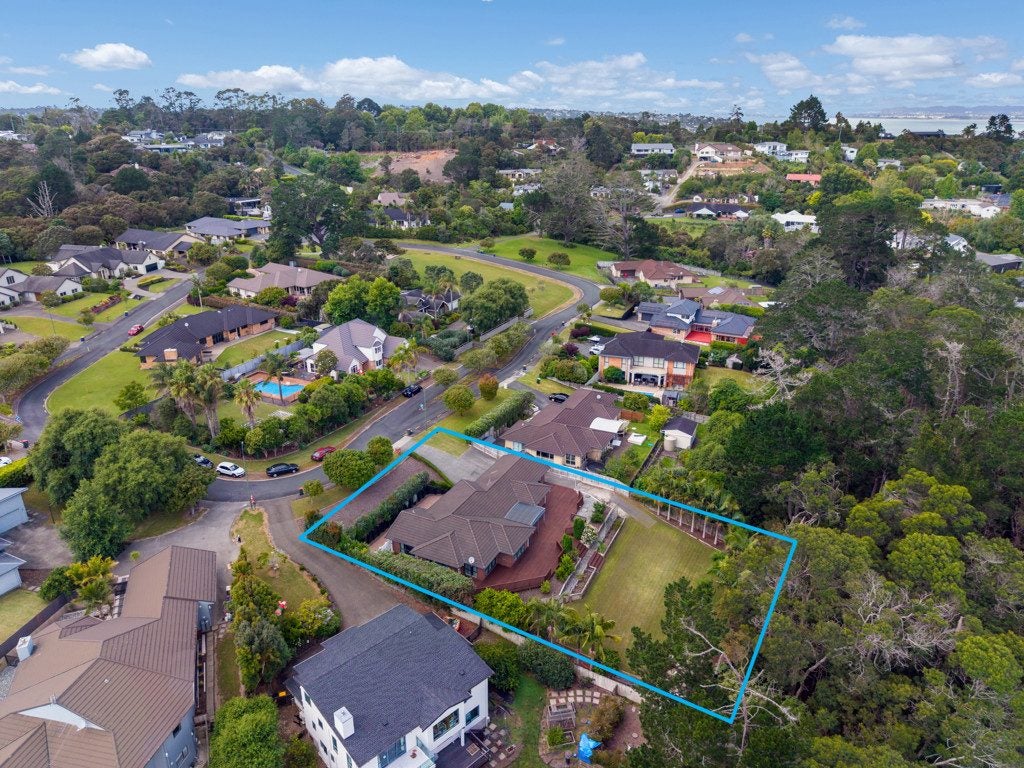 48 Shelter Drive, Greenhithe, Auckland - Carousel 2