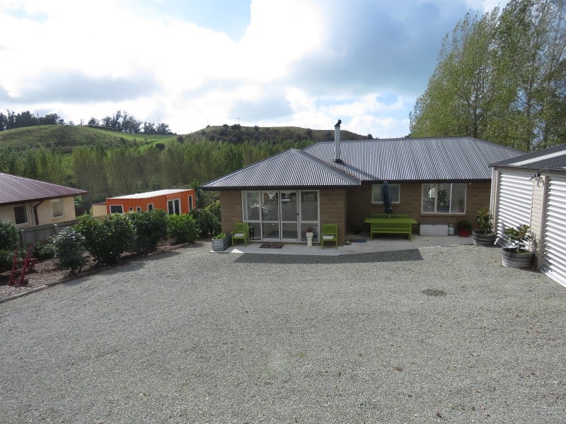 54 Blue Stone Drive, WAIAREKA Junction, Oamaru - Carousel 1