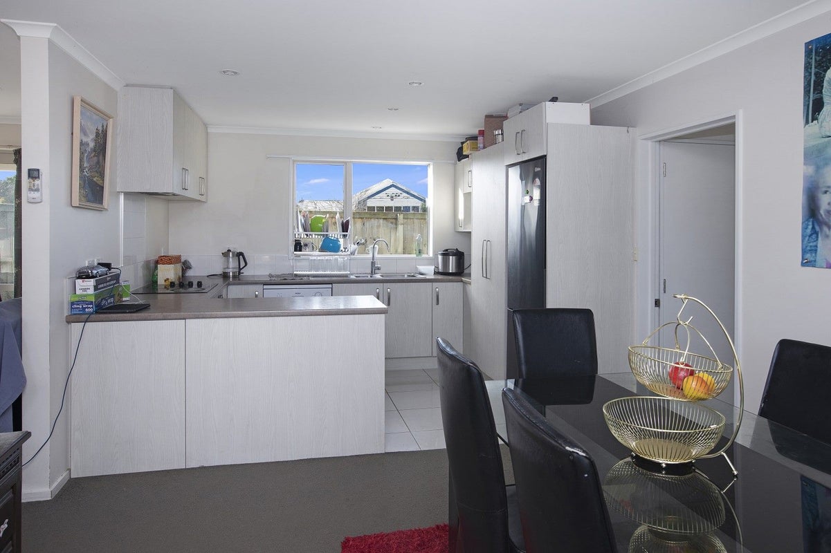 22 Rookwood Avenue, New Brighton, Christchurch - Carousel 2
