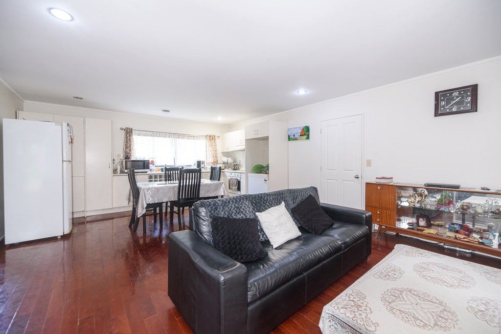 4/17 Neta Grove, Henderson, Auckland - Carousel 2