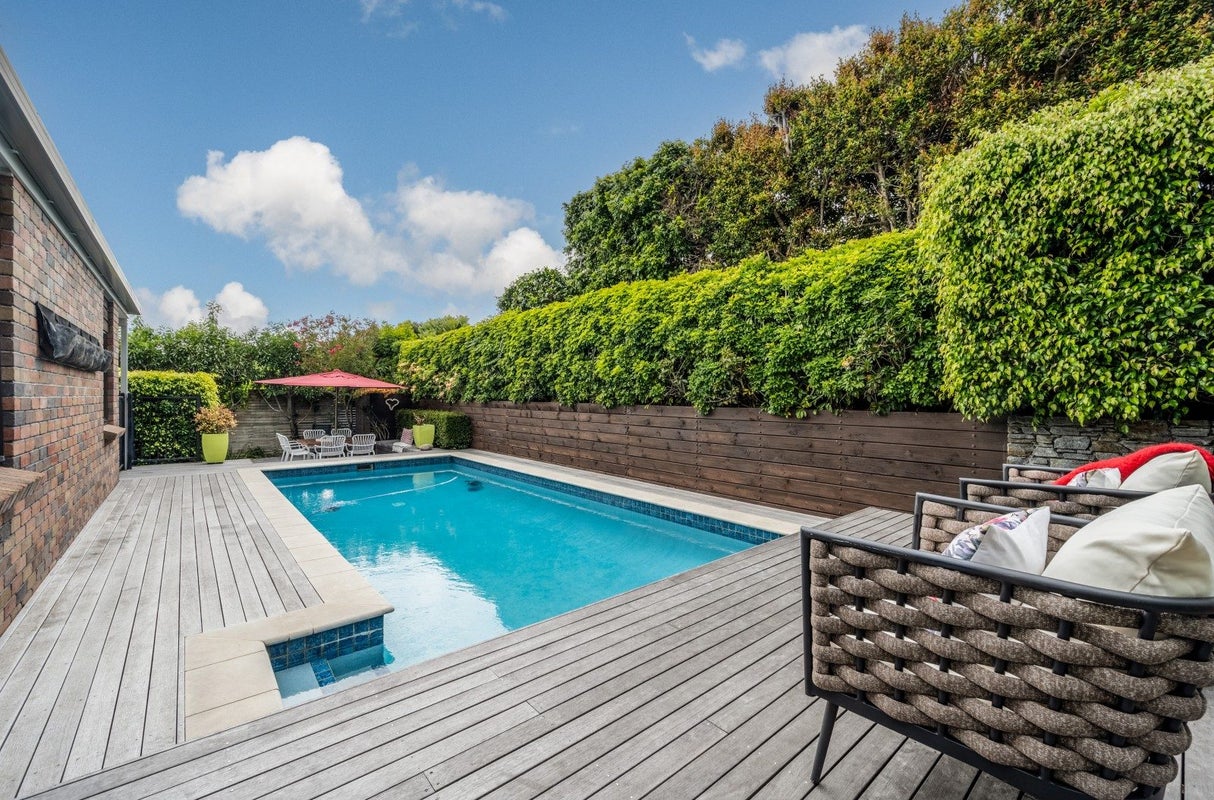 3 Trident Place, Shelly Park, Auckland - Carousel 2