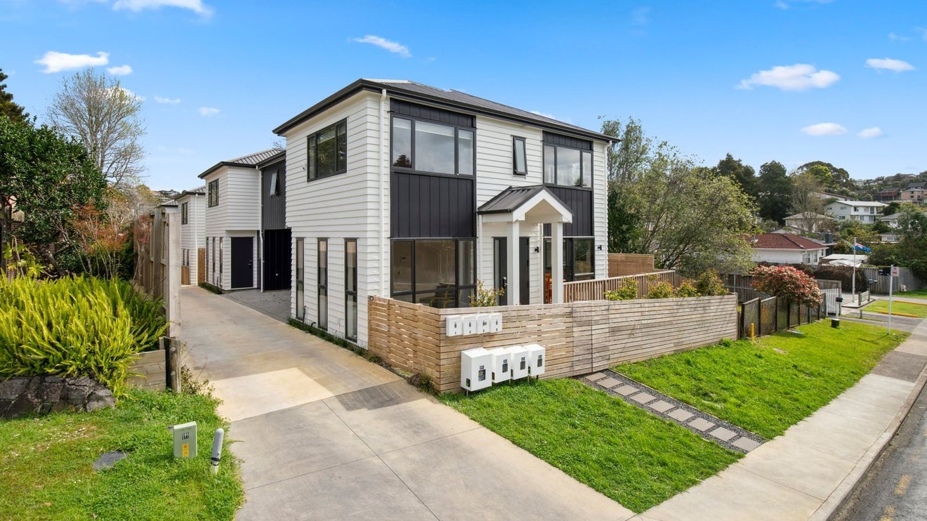 6A Blenheim Street, Glenfield, Auckland - Carousel 1