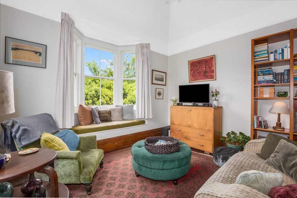 316 Karori Road, Karori, Wellington - Carousel 2