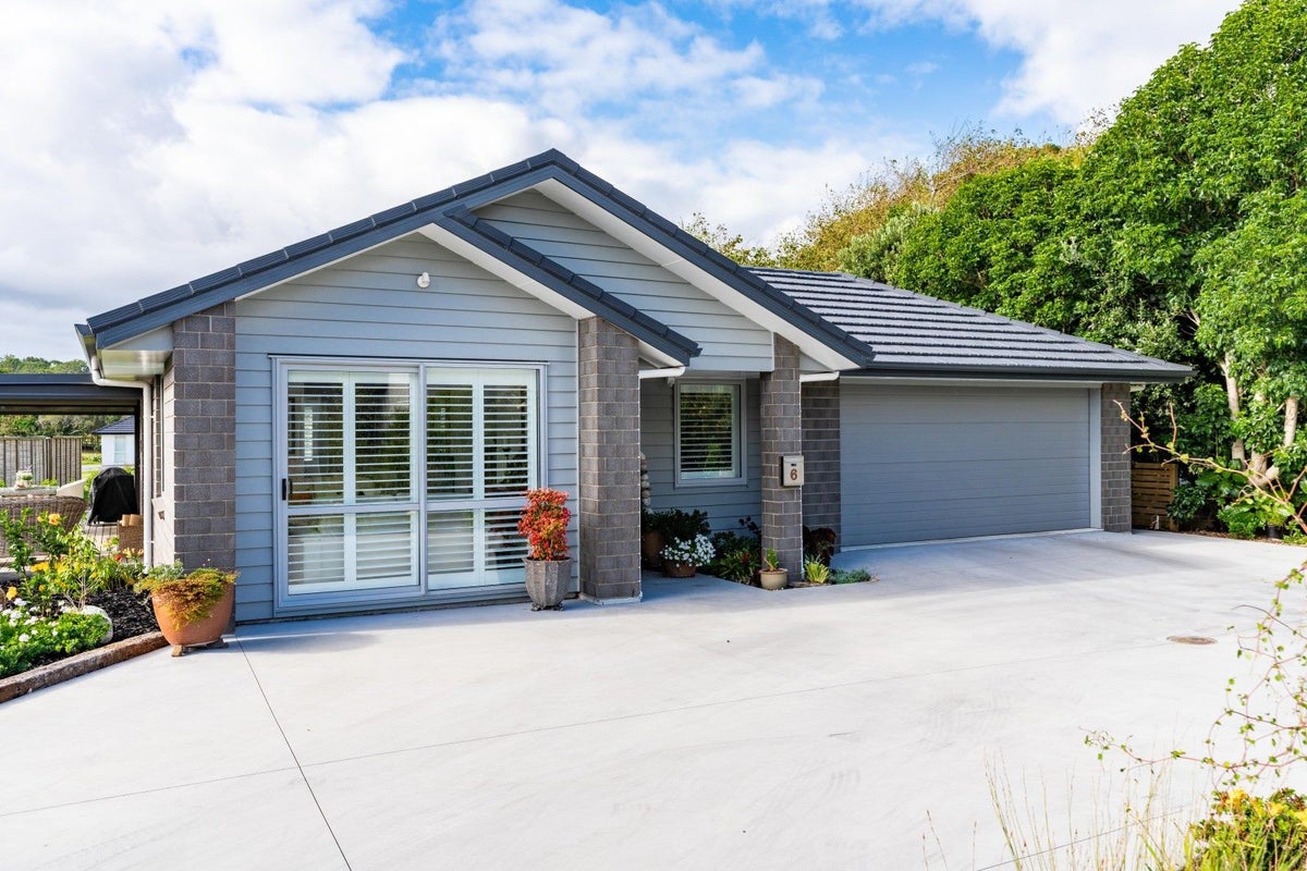 6 Park Rise, Mangawhai Heads, Mangawhai - Carousel 1