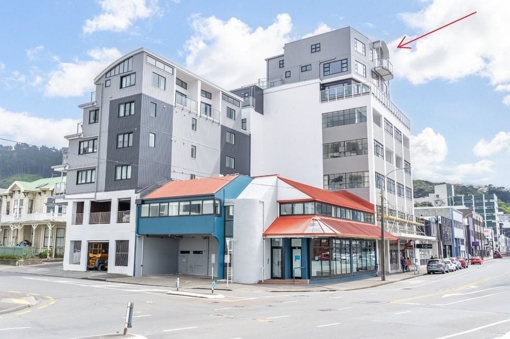 2/125 Thorndon Quay, Pipitea, Wellington - Carousel 11