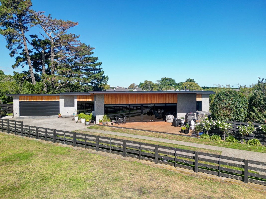 101 Fox Road, Springvale, Whanganui - Carousel 1