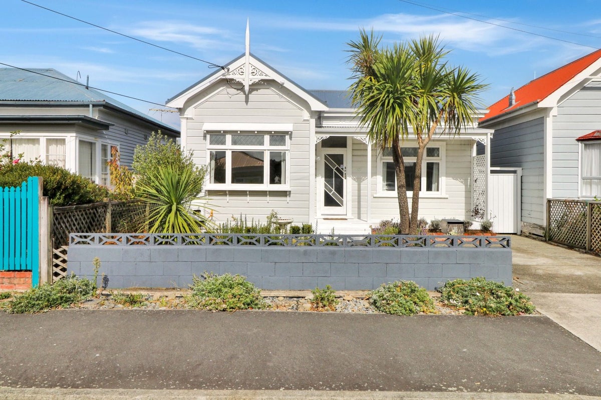 10 High Street, Petone, Lower Hutt - Carousel 14
